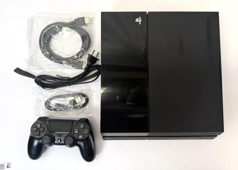 PlayStation 4 - Model CUH-1001A - 500GB + Controller & Cables - Grade B